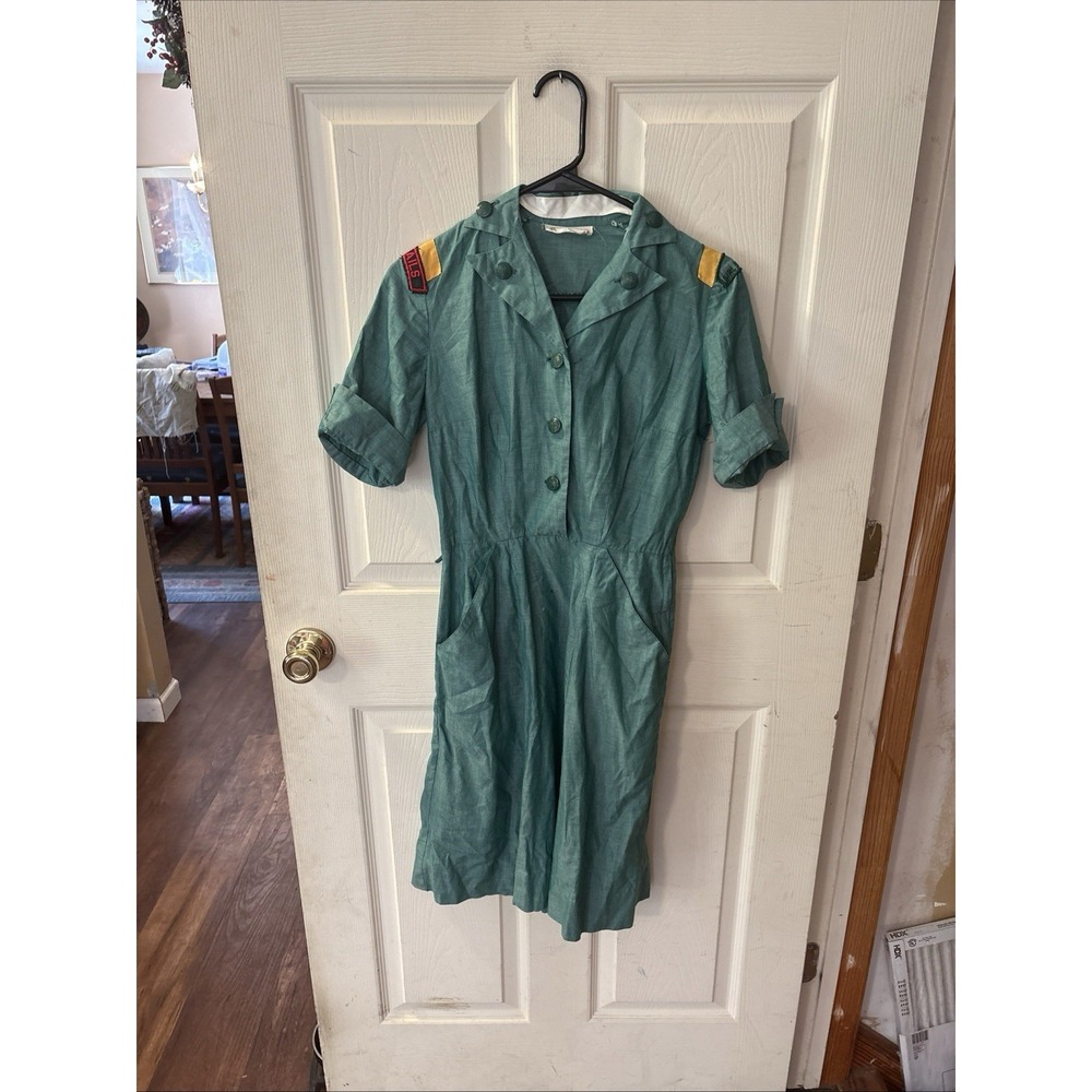 VTG 50s 60s Official Girl Scout Uniform Dress Green Cotton Button Front Patch